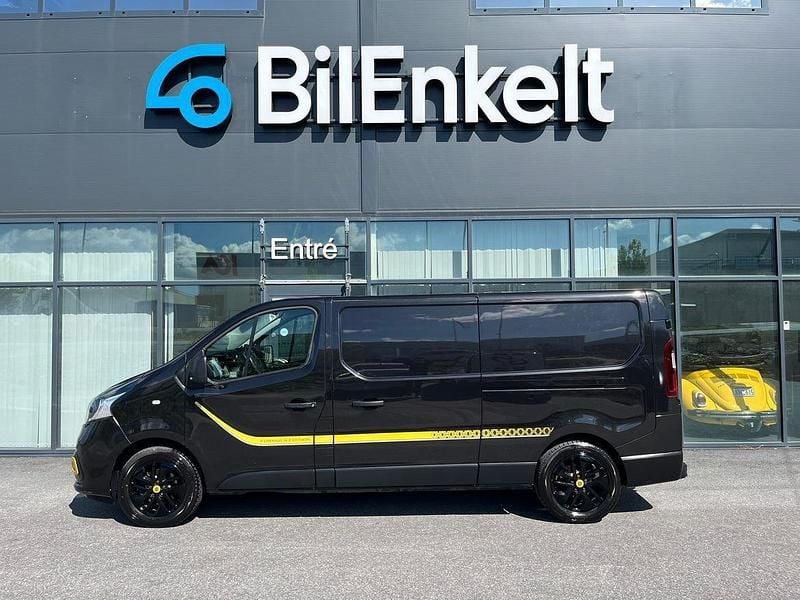 Svart Begagnad 2018 Renault Trafic Van | 198 900 kr (Lite dyr) - Bild 1/4