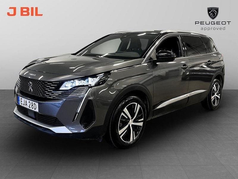 Grå Begagnad 2023 Peugeot 5008 GTi Minibuss | 314 900 kr (Marknadspris) - Bild 1/4