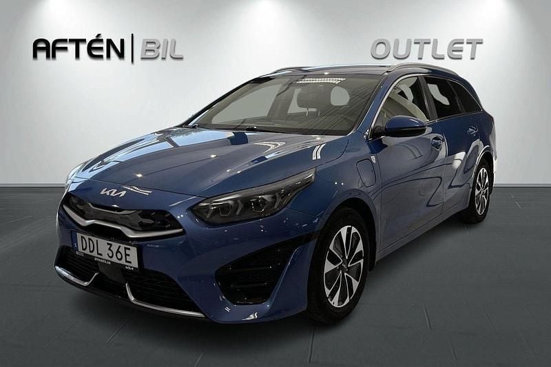 Blå Begagnad 2022 Kia Ceed Sportswagon Advance Kombi | 179 800 kr (Superpris) - Bild 1/3
