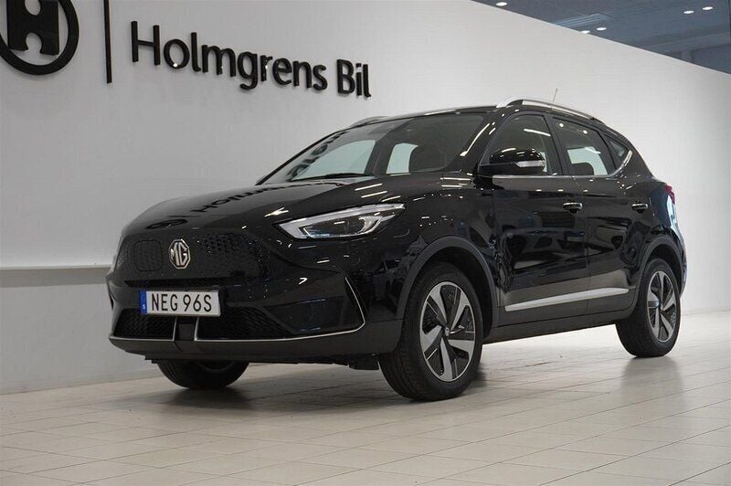 Begagnad MG ZS Comfort 130 kW (177 HK) 2022 Svart Sedan