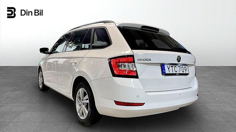 Begagnad Skoda Fabia Style 110 HK (80 kW) 2018 Vit Kombi