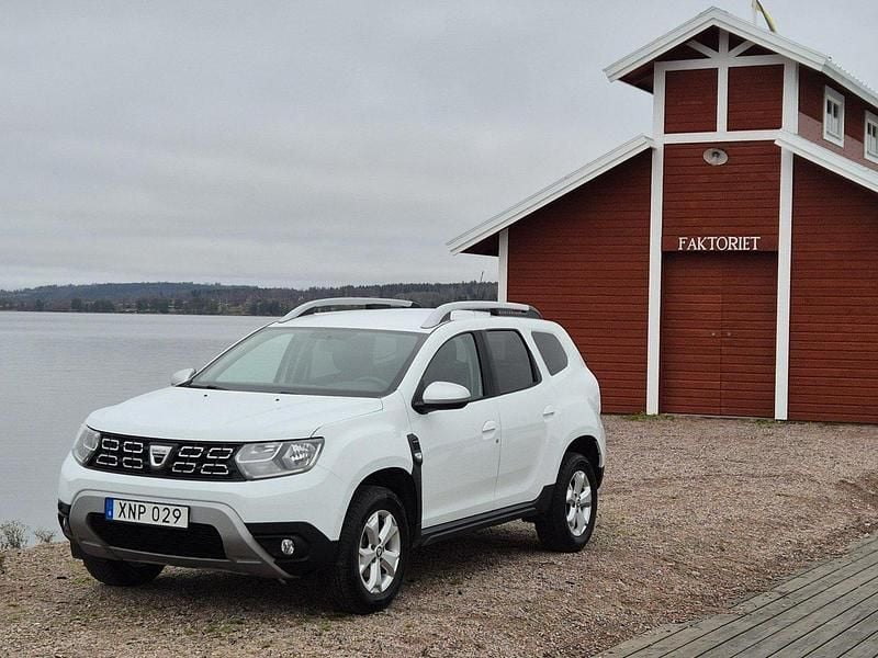 Grön Begagnad 2022 Dacia Duster Prestige SUV | 209 000 kr (Marknadspris) - Bild 1/4