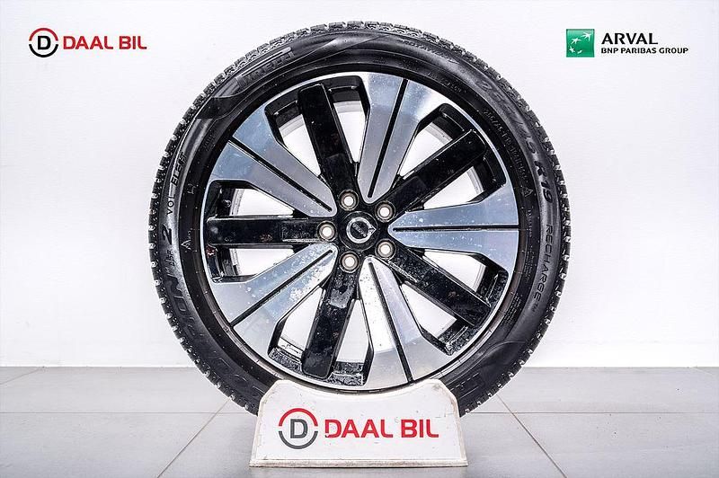 Begagnad Volvo XC40 Single Motor 175 kW (238 HK) 2022 Svart SUV