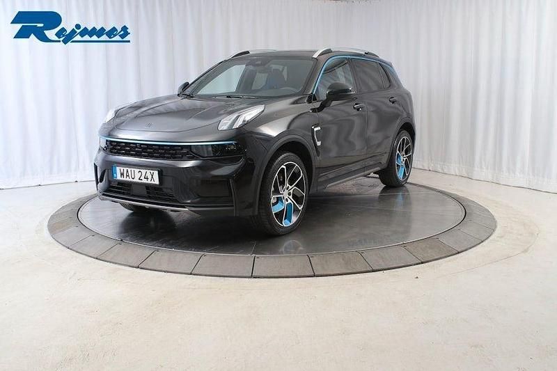 Svart Begagnad 2023 Lynk & Co 01 SUV | 299 000 kr (Marknadspris) - Bild 1/4