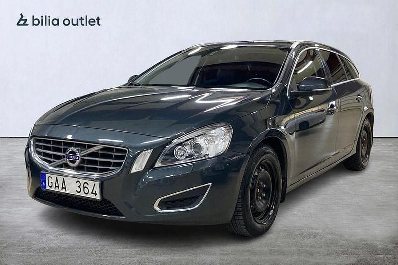 Grå Begagnad 2012 Volvo V60 Kombi | 99 900 kr (Bra pris) - Bild 1/4
