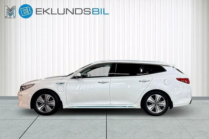 Begagnad Kia Optima Advance 205 HK (150 kW) 2018 Snow white pearl Kombi