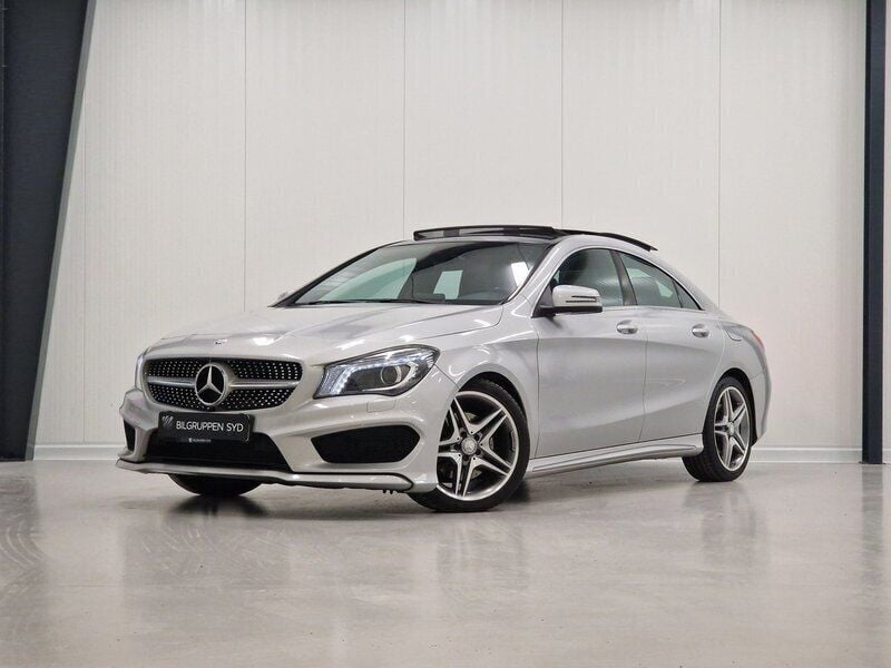 Silver Begagnad 2015 Mercedes CLA250 AMG Sedan | 219 900 kr (Marknadspris) - Bild 1/4