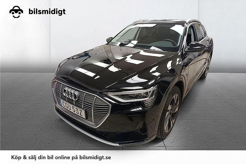 Svart Begagnad 2022 Audi e-tron SUV | 348 900 kr (Bra pris) - Bild 1/3