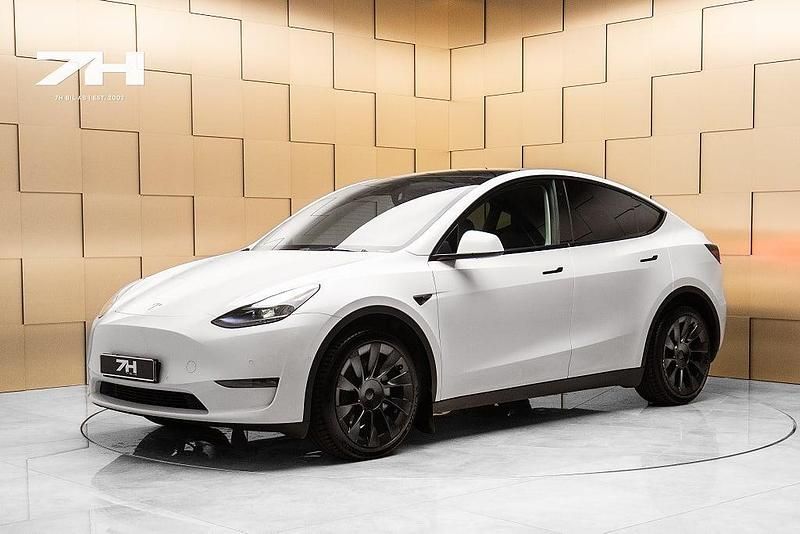 Begagnad Tesla Model Y Long Range AWD 378 kW (514 HK) 2022 Vit SUV