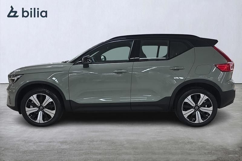 Begagnad Volvo XC40 Single Motor 185 kW (252 HK) 2023 Grön SUV