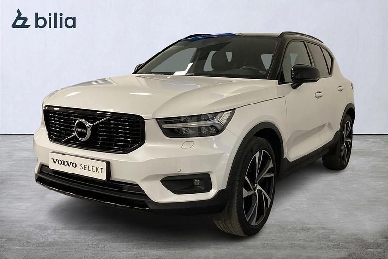 Vit Begagnad 2019 Volvo XC40 R-Design SUV | 349 900 kr (Marknadspris) - Bild 1/3