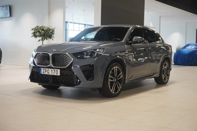 Begagnad BMW iX2 M Sport 150 kW (204 HK) 2024 Okänd SUV