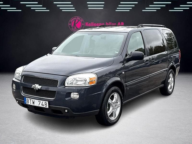 Mörkgrå Begagnad 2008 Chevrolet Uplander Minibuss | 39 900 kr - Bild 1/4