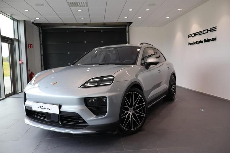 Silver Ny 2025 Porsche Macan SUV | 1 261 400 kr (Dyr) - Bild 1/4