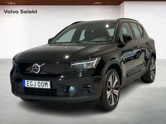 Begagnad Volvo XC40 299 kW (407 HK) 2023 Svart SUV