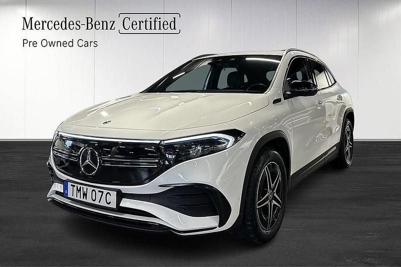 Begagnad Mercedes EQA300 AMG 167 kW (228 HK) 2022 Vit SUV