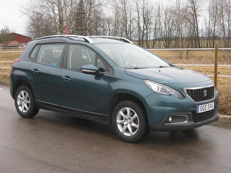 Begagnad Peugeot 2008 82 HK (60 kW) 2016 Emerald crystal metallic SUV