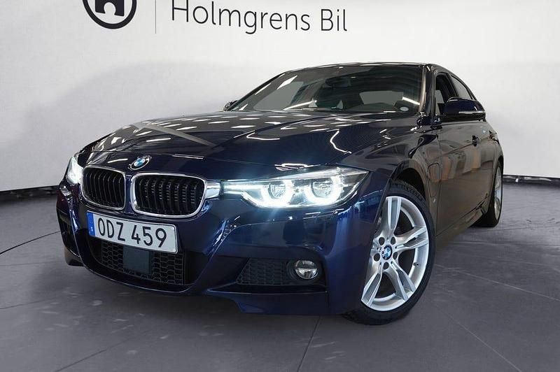 Begagnad BMW 330 M Sport 252 HK (185 kW) 2017 Individual tanzanit blå metallic Sedan