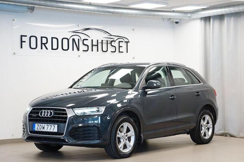 Grå Begagnad 2017 Audi Q3 SUV | 179 900 kr (Superpris) - Bild 1/4