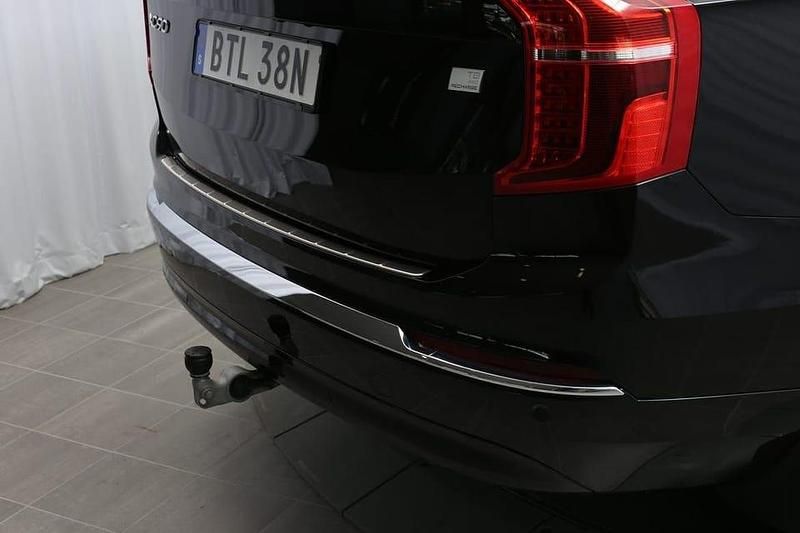 Begagnad Volvo XC90 Plus 462 HK (339 kW) 2024 Svart SUV