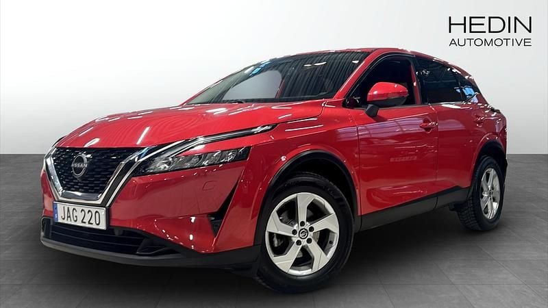 Röd Begagnad 2023 Nissan Qashqai N-Connecta SUV | 269 900 kr (Bra pris) - Bild 1/4