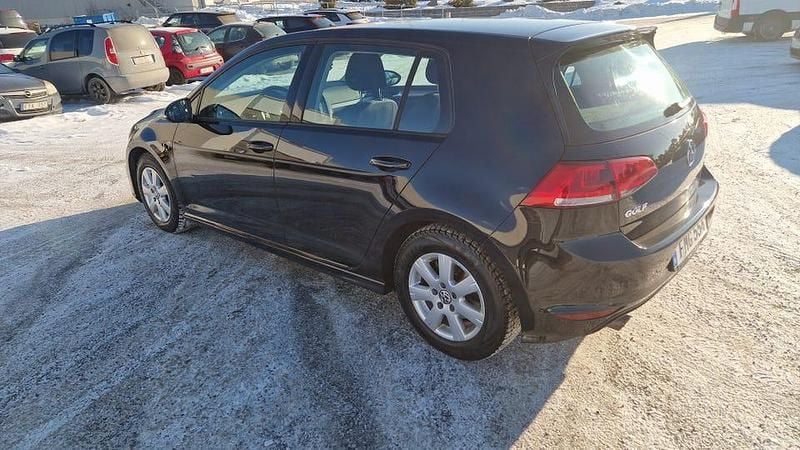 Begagnad VW Golf VII R-line 110 HK (80 kW) 2016