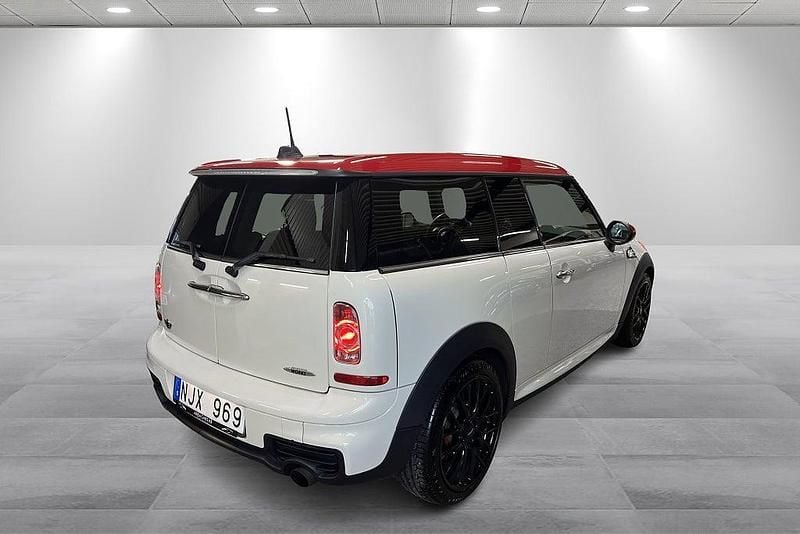 Begagnad Mini John Cooper Works Clubman 211 HK (155 kW) 2013 Vit Kombi