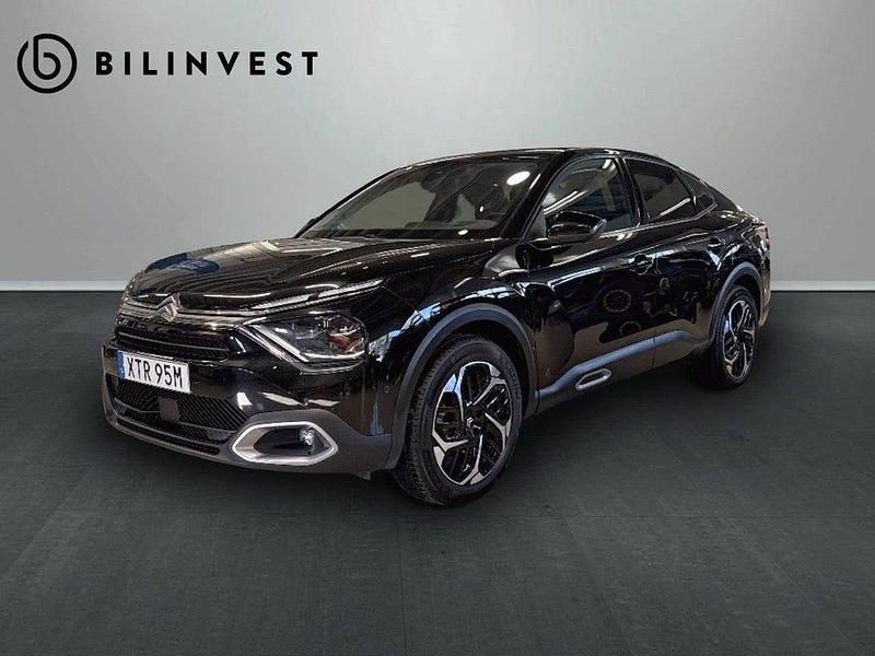 Svart Begagnad 2023 Citroën C4 X PureTech SUV | 259 900 kr (Marknadspris) - Bild 1/4