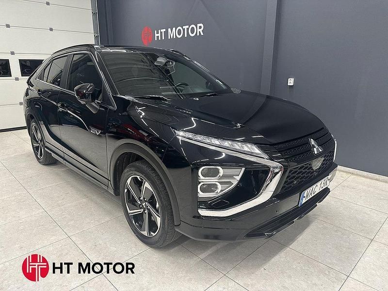 Svart Begagnad 2022 Mitsubishi Eclipse Cross SUV | 279 400 kr - Bild 1/4