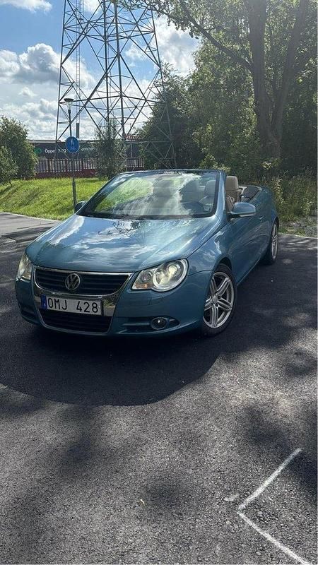 Blå Begagnad 2007 VW Eos Cab | 59 000 kr (Marknadspris) - Bild 1/4