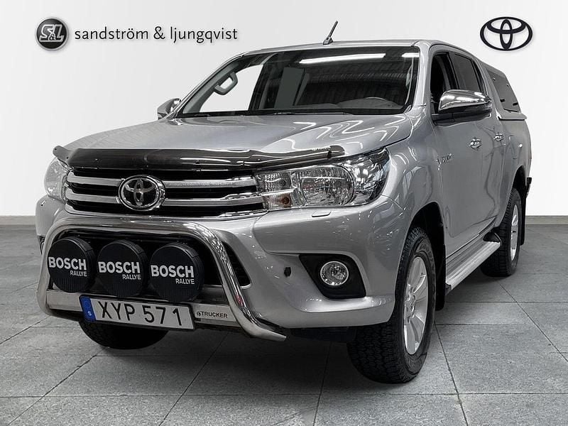 Silver Begagnad 2018 Toyota HiLux Pickup | 315 000 kr (Marknadspris) - Bild 1/3