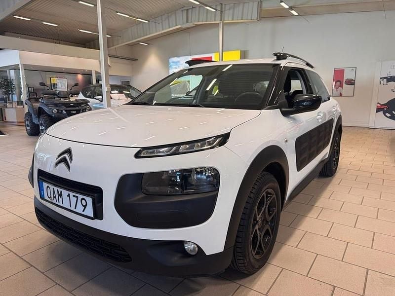 Vit Begagnad 2016 Citroën C4 Cactus Halvkombi | 74 900 kr (Marknadspris) - Bild 1/4