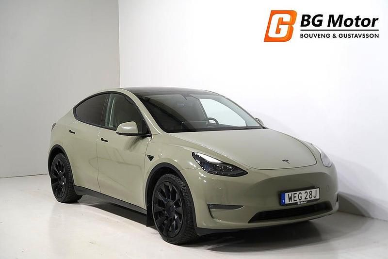 Vit Begagnad 2021 Tesla Model Y Long Range AWD SUV | 369 900 kr (Marknadspris) - Bild 1/3