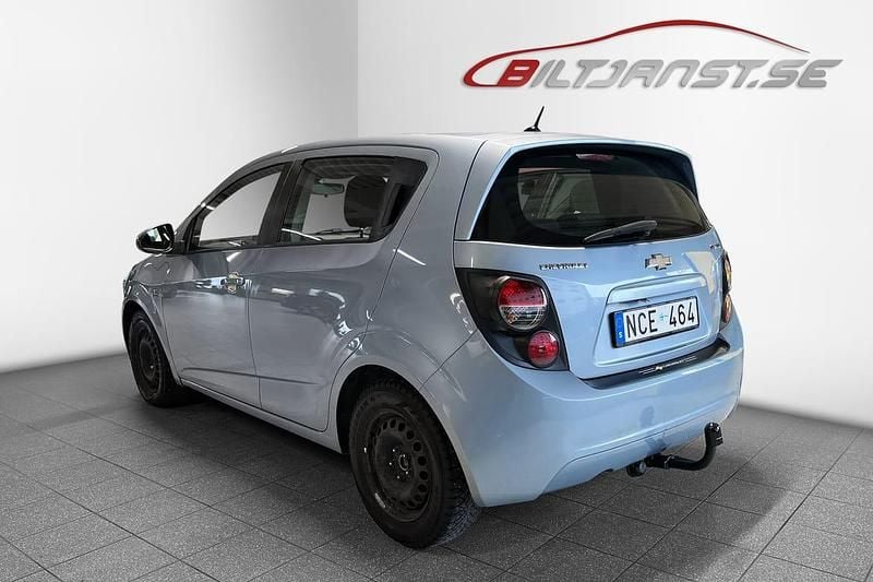 Begagnad Chevrolet Aveo LTZ 95 HK (69 kW) 2012 Blå Halvkombi
