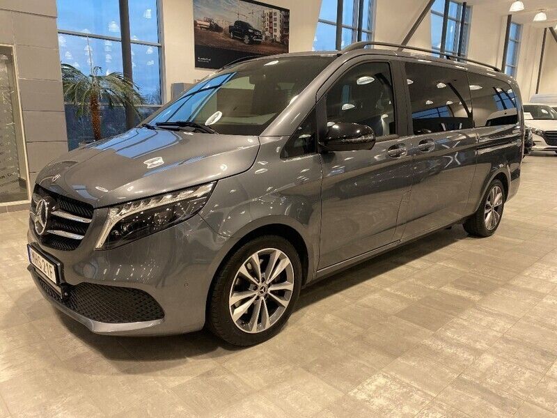 Begagnad 2024 Mercedes V220 Minibuss | 543 200 kr - Bild 1/4