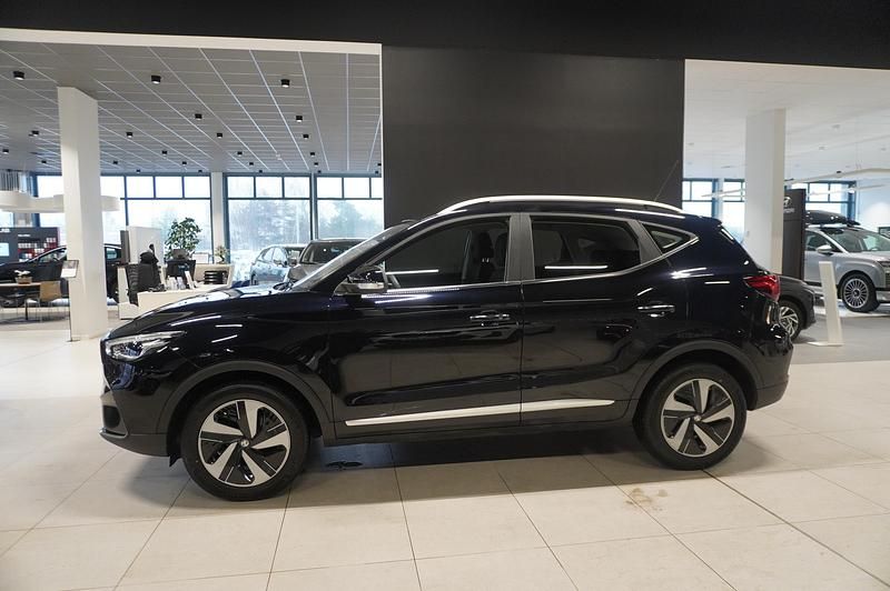 Begagnad MG ZS Comfort 114 kW (156 HK) 2022 Pebble black SUV