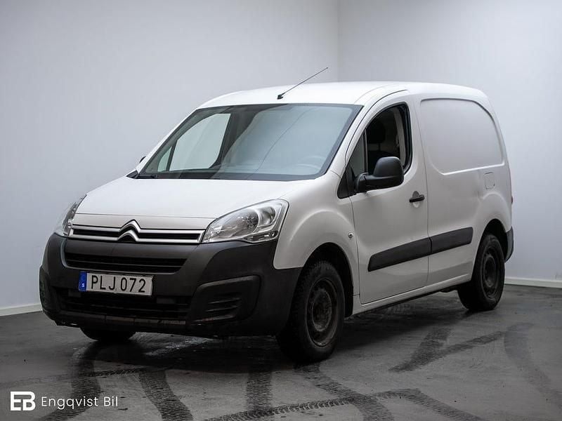 Begagnad Citroën Berlingo 75 HK (55 kW) 2017 Vit Minibuss