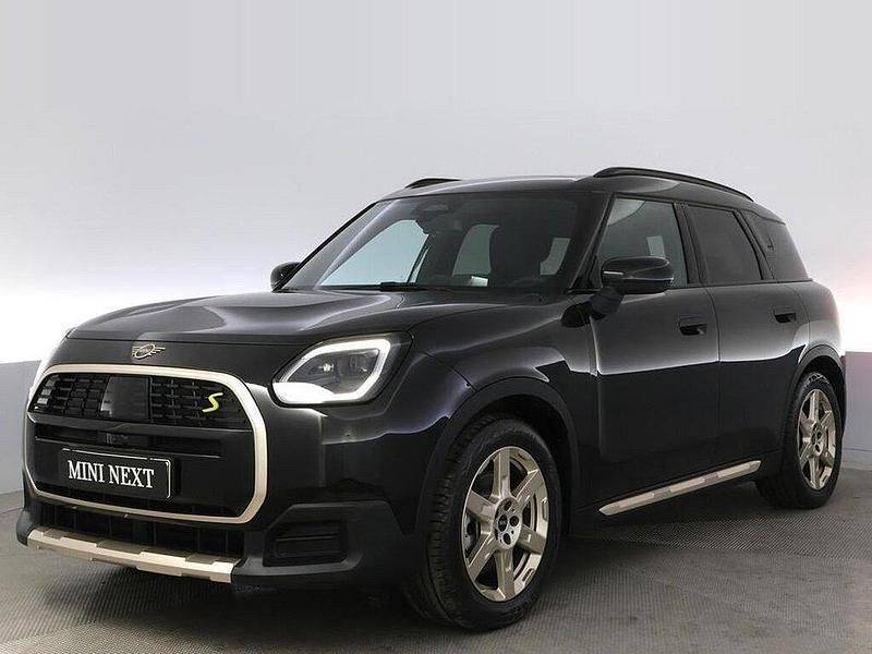 Svart Begagnad 2024 Mini Countryman SUV | 479 900 kr - Bild 1/4