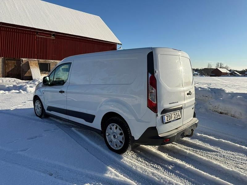 Begagnad Ford Transit Connect 120 HK (88 kW) 2018 Minibuss