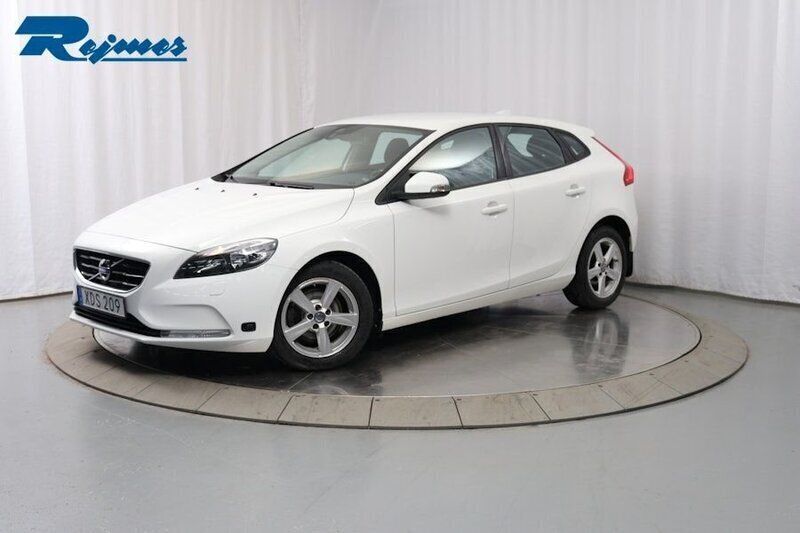 Vit Begagnad 2014 Volvo V40 Kinetic Kombi | 159 800 kr (Lite dyr) - Bild 1/4