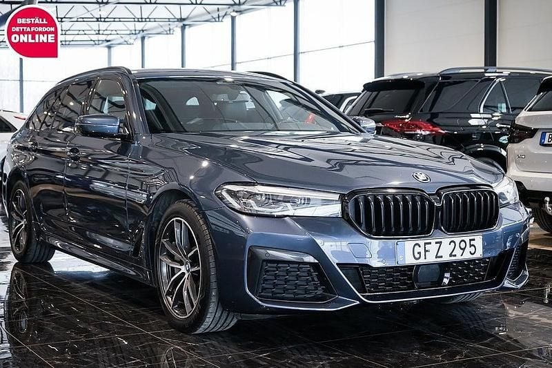 Begagnad BMW 530e M Sport 184 HK (135 kW) 2022 Blå Kombi