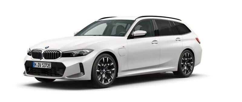 Begagnad BMW 330e Comfort Edition 292 HK (214 kW) 2025 Kombi