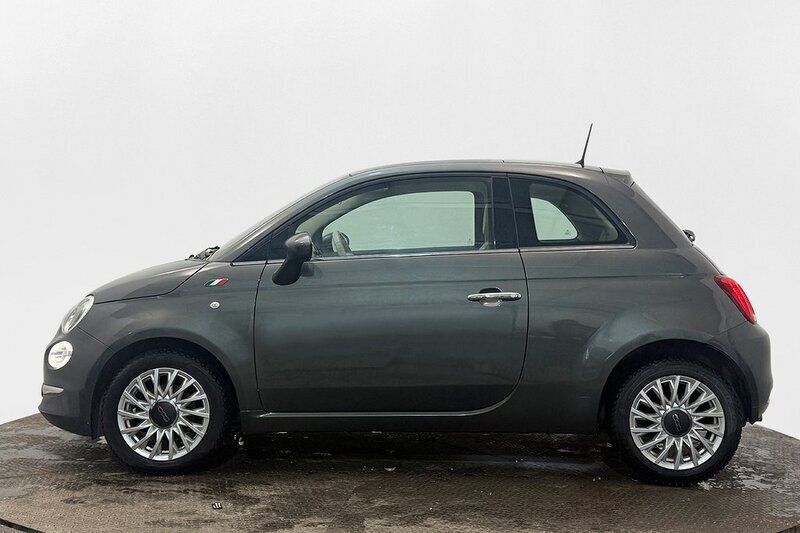 Grå Begagnad 2017 Fiat 500 Lounge Halvkombi | 69 900 kr (Bra pris) - Bild 1/3