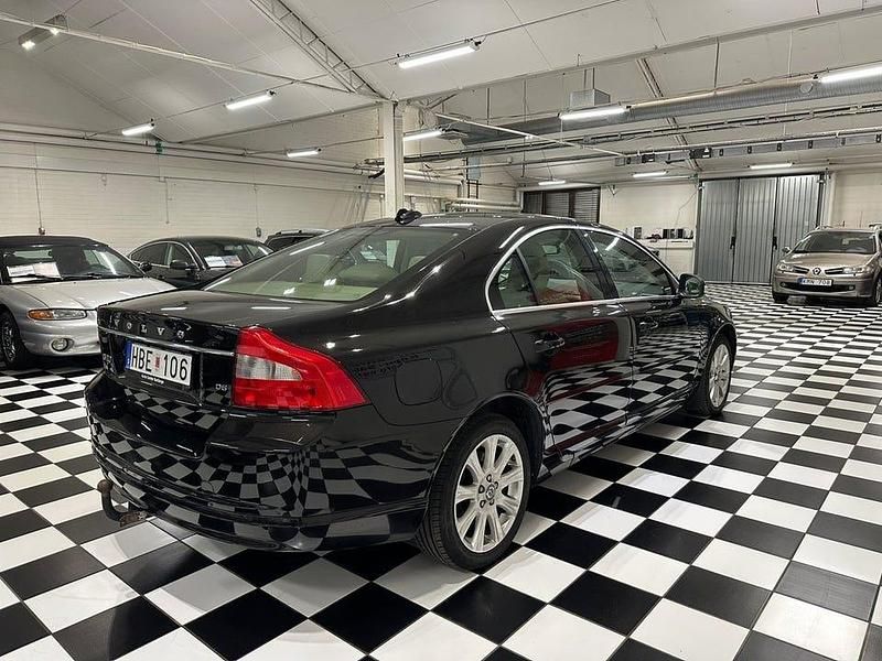 Begagnad Volvo S80 Summum 185 HK (136 kW) 2008 Svart Sedan