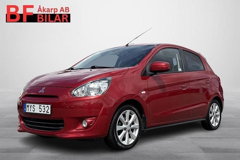 Mörkröd Begagnad 2013 Mitsubishi Space Star Kombi | 69 500 kr (Dyr) - Bild 1/4
