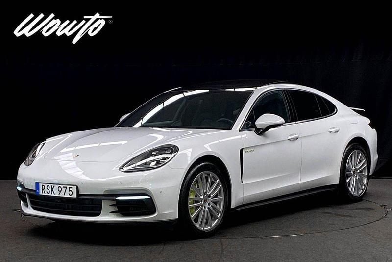 Vit Begagnad 2017 Porsche Panamera 4 Sedan | 629 800 kr (Bra pris) - Bild 1/3