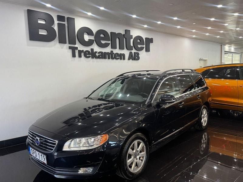 Svart Begagnad 2014 Volvo V70 Momentum Kombi | 129 900 kr (Marknadspris) - Bild 1/4