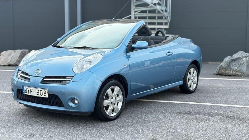Blå Begagnad 2006 Nissan Micra C+C Cab | 39 400 kr (Marknadspris) - Bild 1/4
