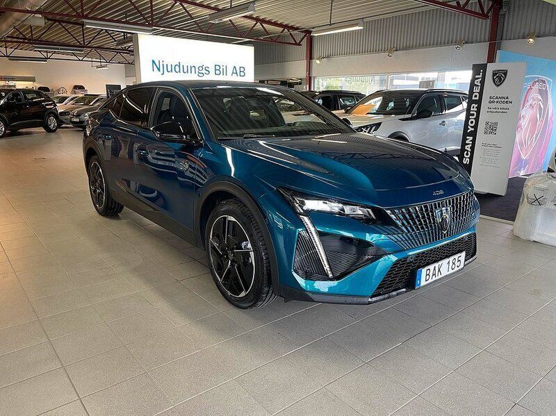 Blå Begagnad 2023 Peugeot 408 GT GT SUV | 429 900 kr (Marknadspris) - Bild 1/4