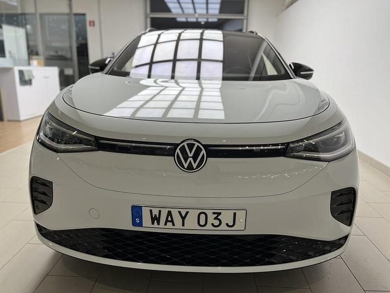 Begagnad VW ID.4 GTX 250 kW (340 HK) 2024 Glacier white metallic bl SUV